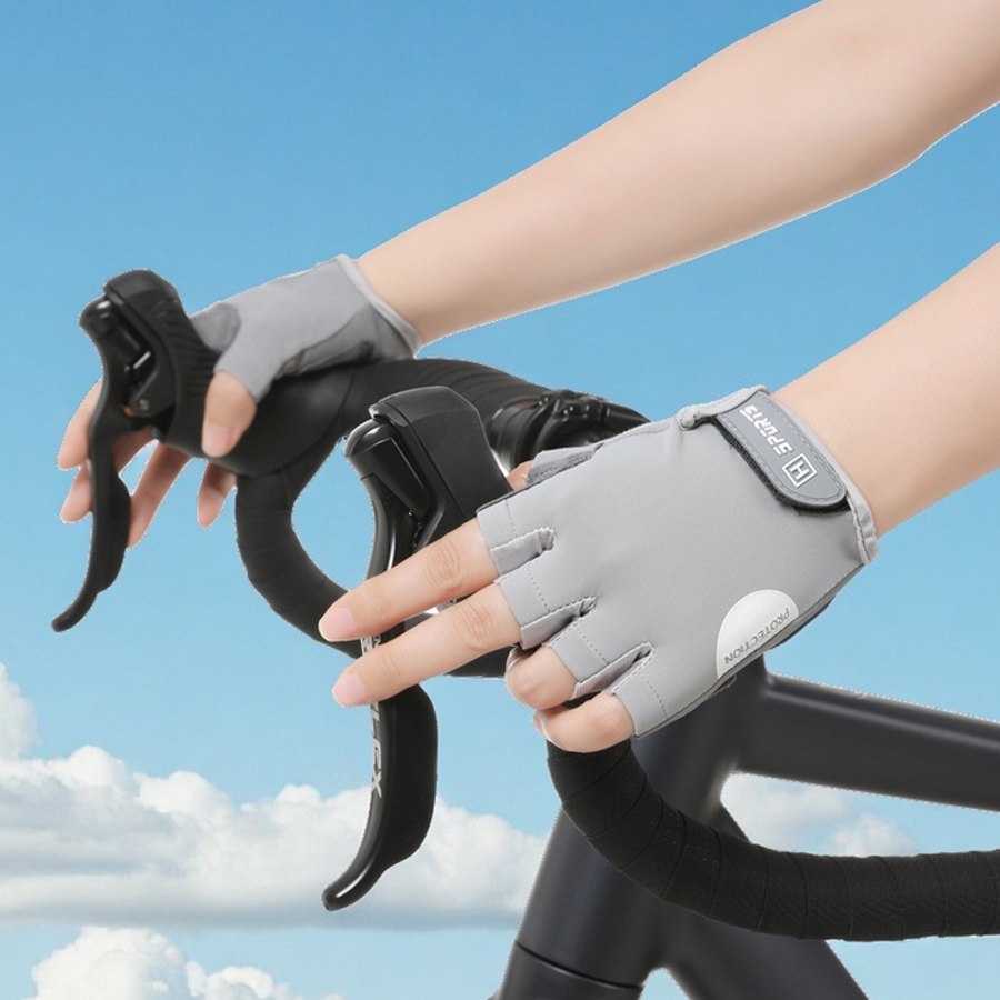 Breathable Anti-Slip Sports Gl - Sports Equipment And Names ulasan dan harga